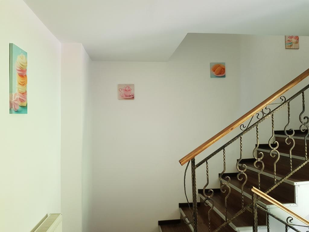 Casa Teodor Rucar Casa De Oaspeti Eksteriør bilde